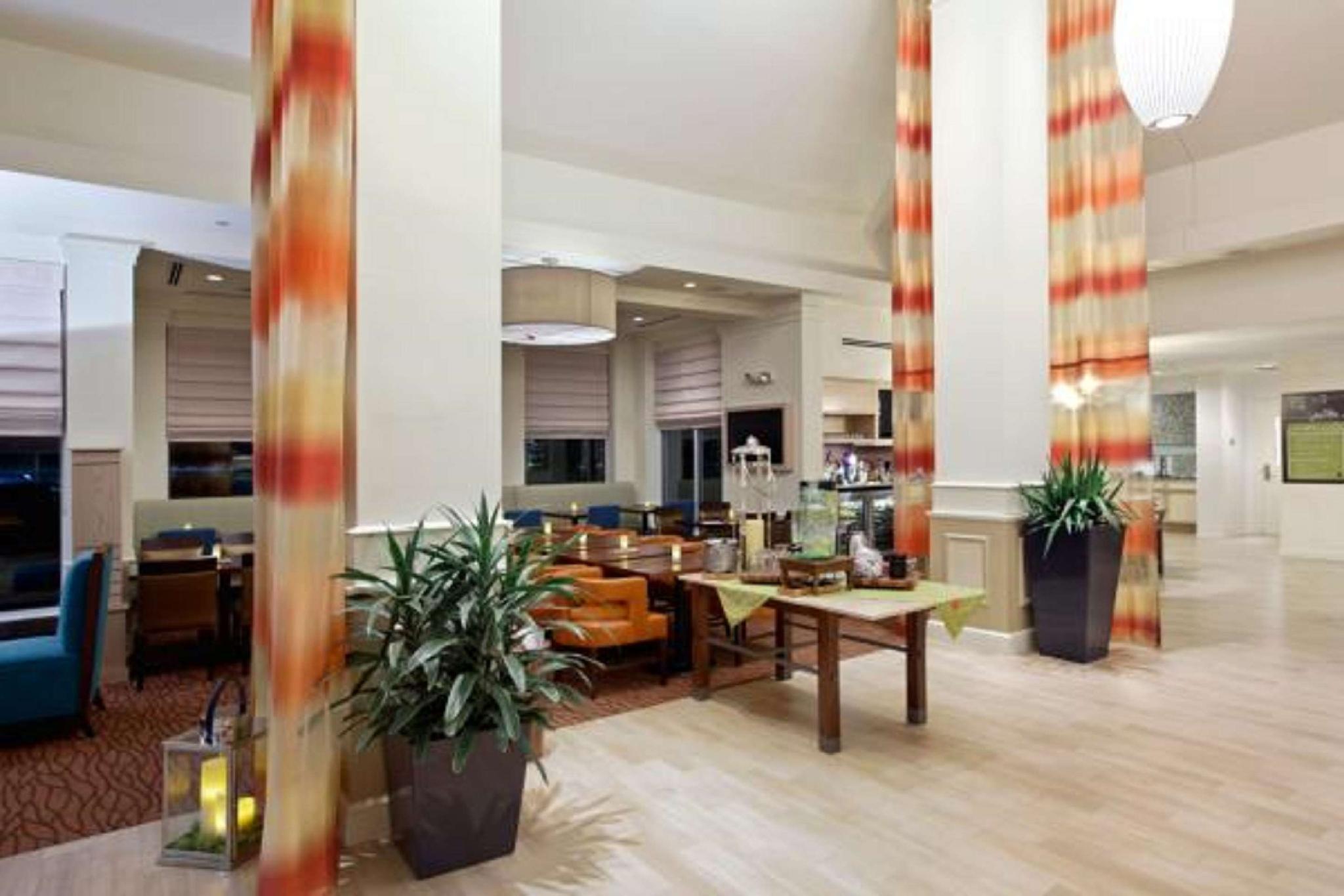Hilton Garden Inn Gilroy Eksteriør bilde