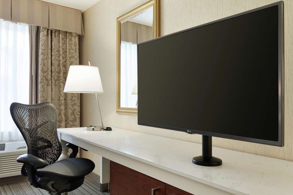 Hilton Garden Inn Gilroy Rom bilde